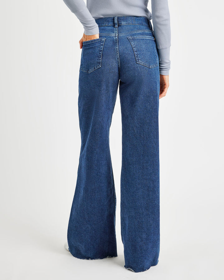 Light Wash Straight Leg Raw Hem Jean