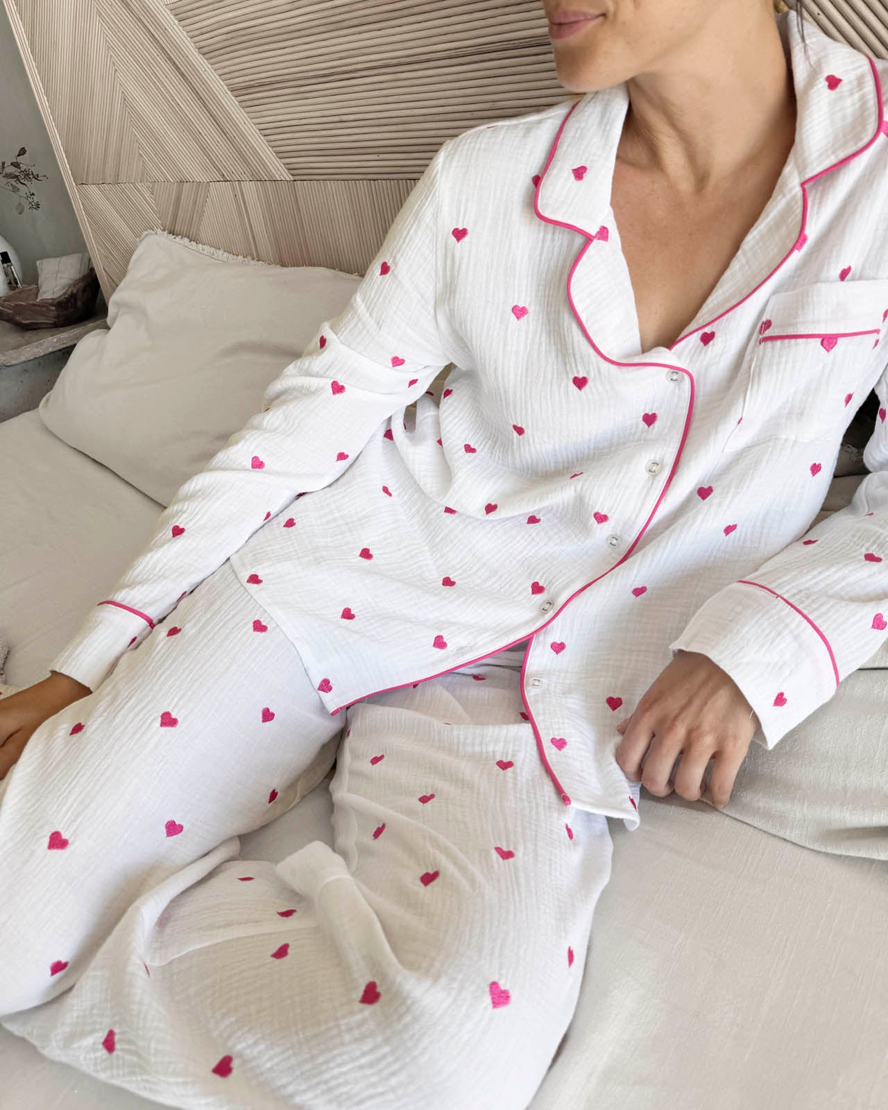 HO24_SLEEP_RPF2075SE_PHS_2.jpg