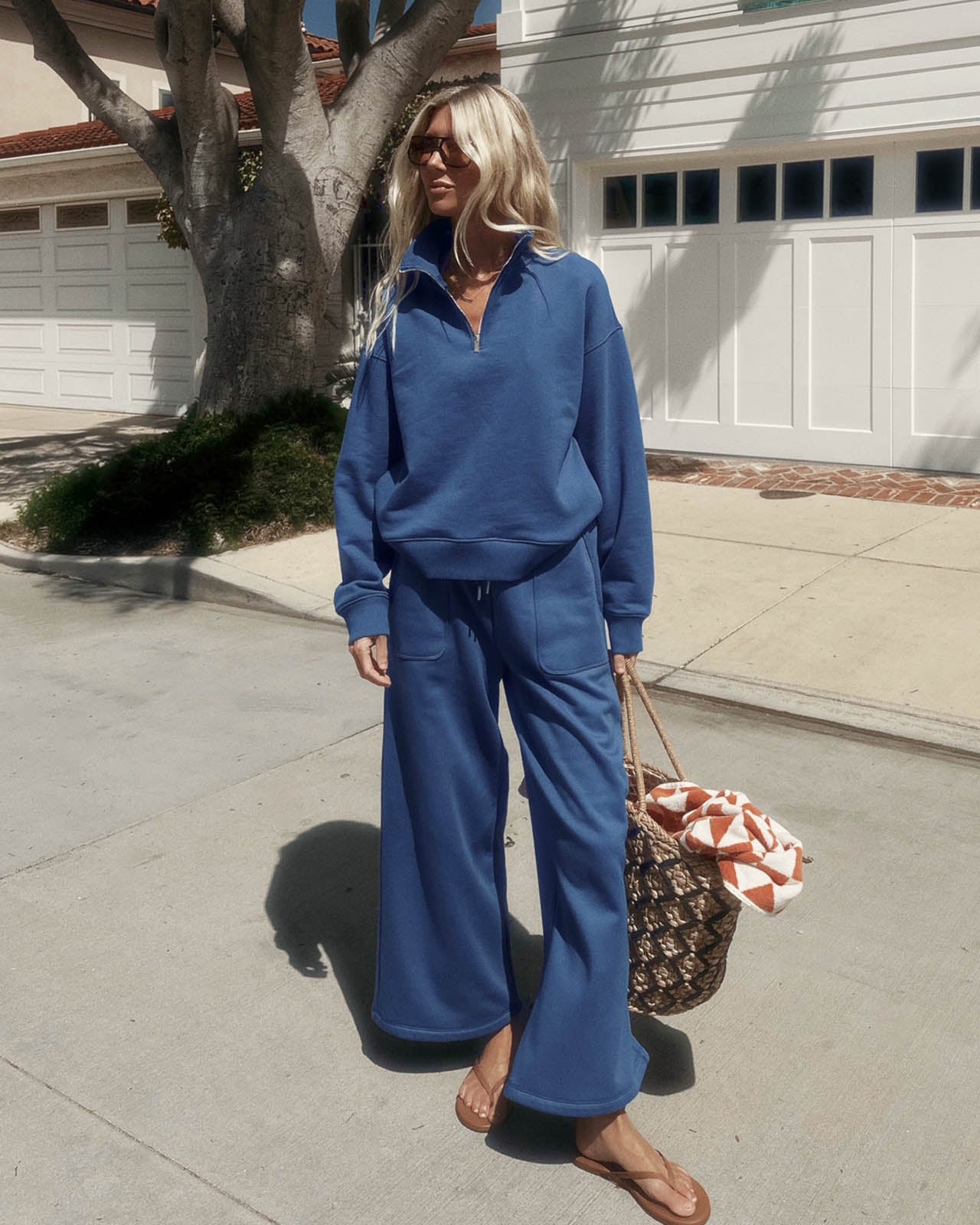 Goldie Mockneck