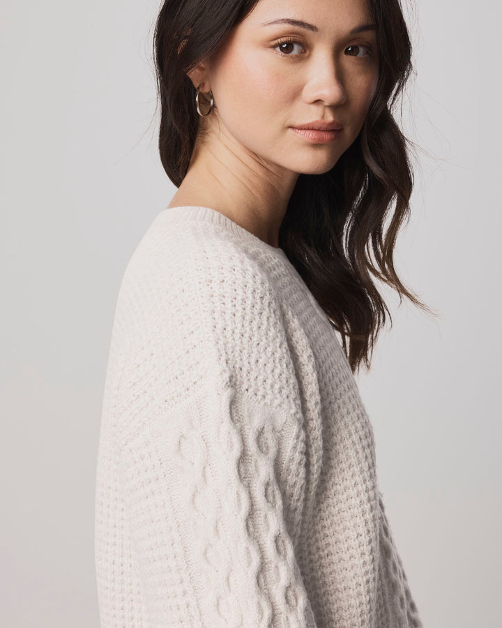 ニット/セーター CLANE TUCK SHOULDER CABLE KNIT POL Coral Mock Neck Bubble Sleeve Cable Knit Sweater | Lime Lush