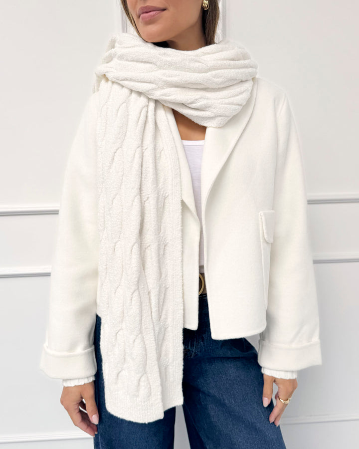 Splendid x @Cellajaneblog Cable Scarf