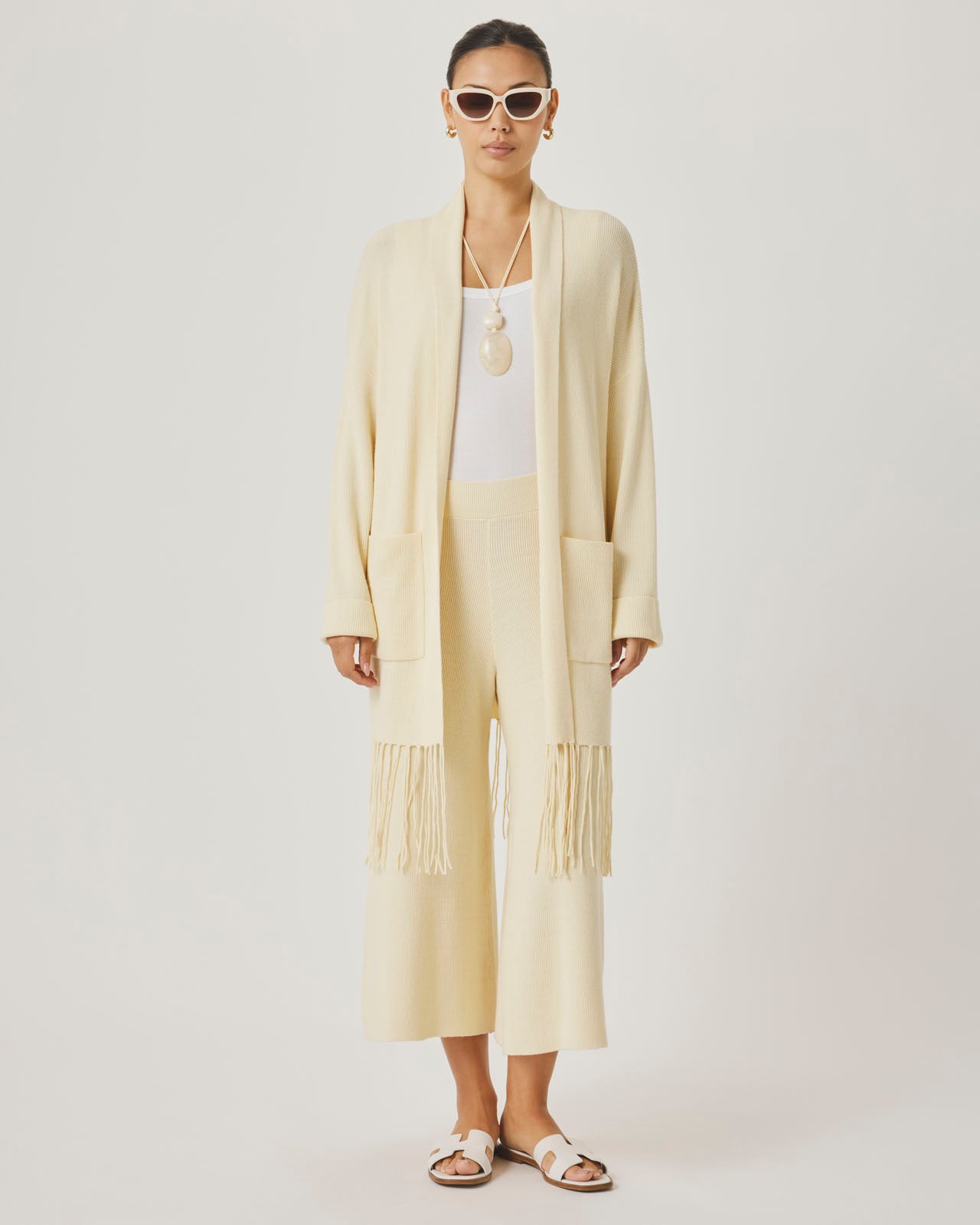 Splendid x @Cellajaneblog Fringe Open Cardi in Daybreak | Splendid