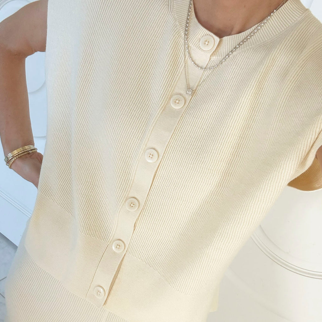 Splendid x @Cellajaneblog Sleeveless Cardi