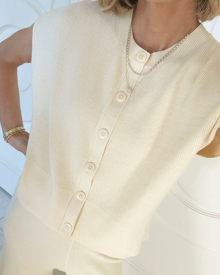 Splendid x @Cellajaneblog Sleeveless Cardi in Daybreak | Splendid