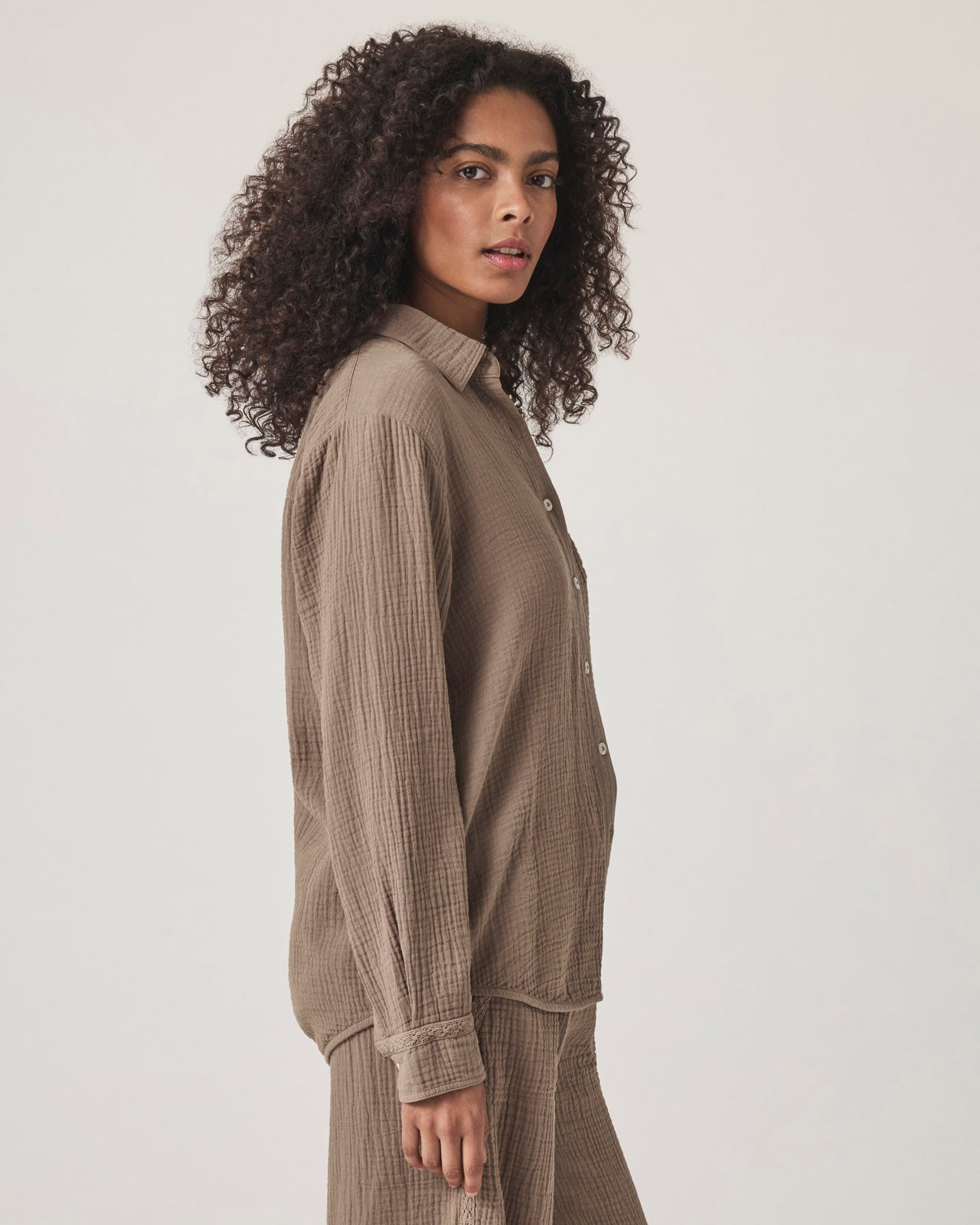 トップス GAUZEJERSEYDOUBLESLEEVETOPFUMIKAUCHIDA Kit Gauze Crochet Shirt | Splendid