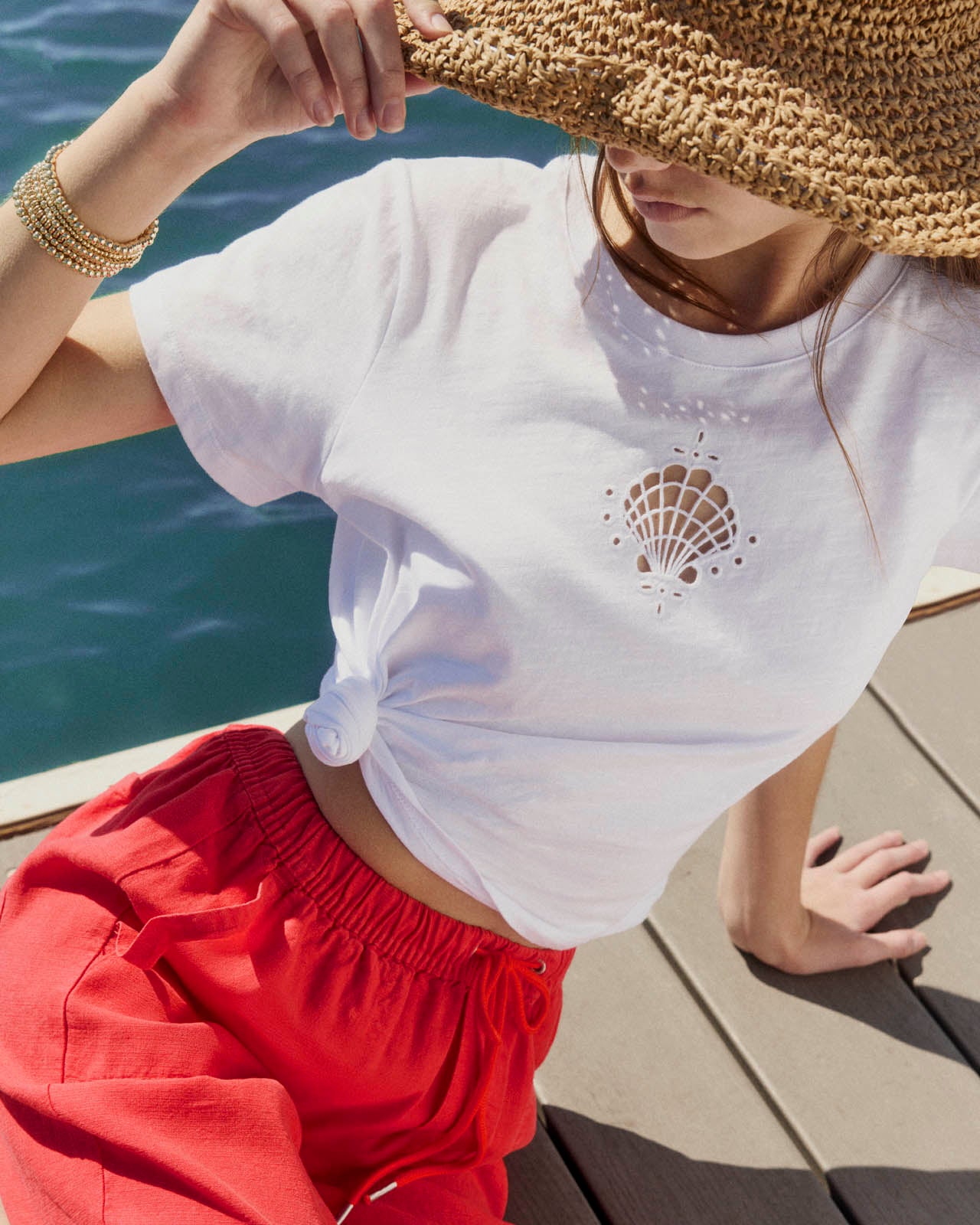 Seashell Embroidered Tee