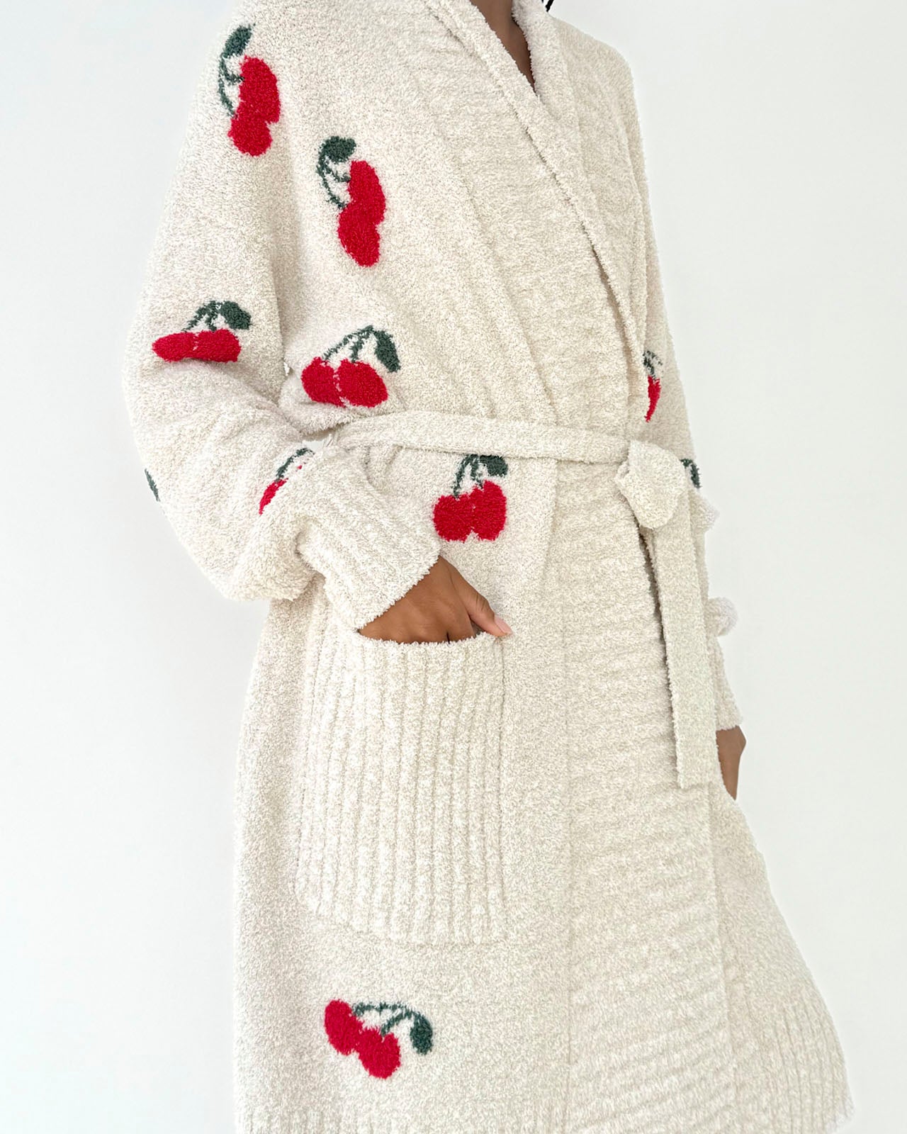ROBE de FLEURSベロアキルティングセットアップ　レッド　Sサイズ Pomona Fuzzy Yarn Cherries PJ Robe | Splendid