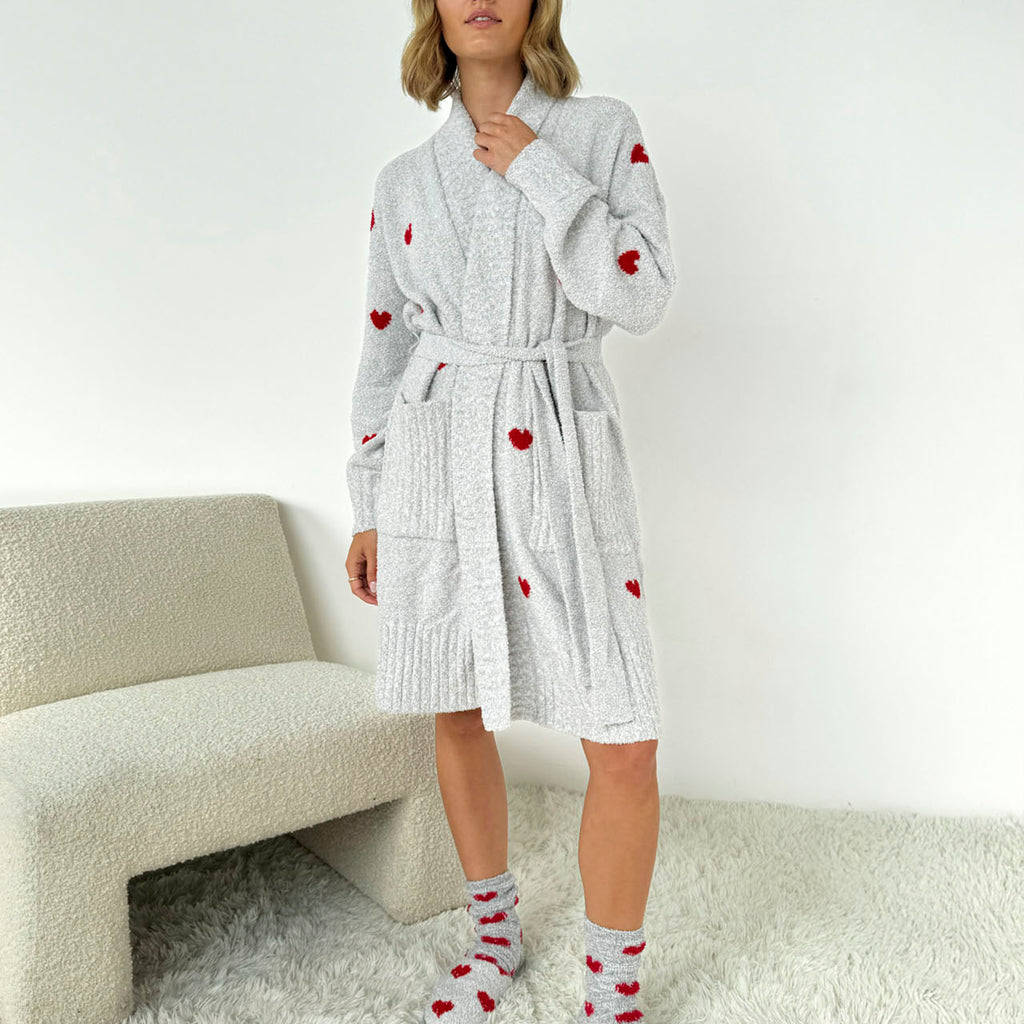 Pomona Fuzzy Yarn Hearts Robe