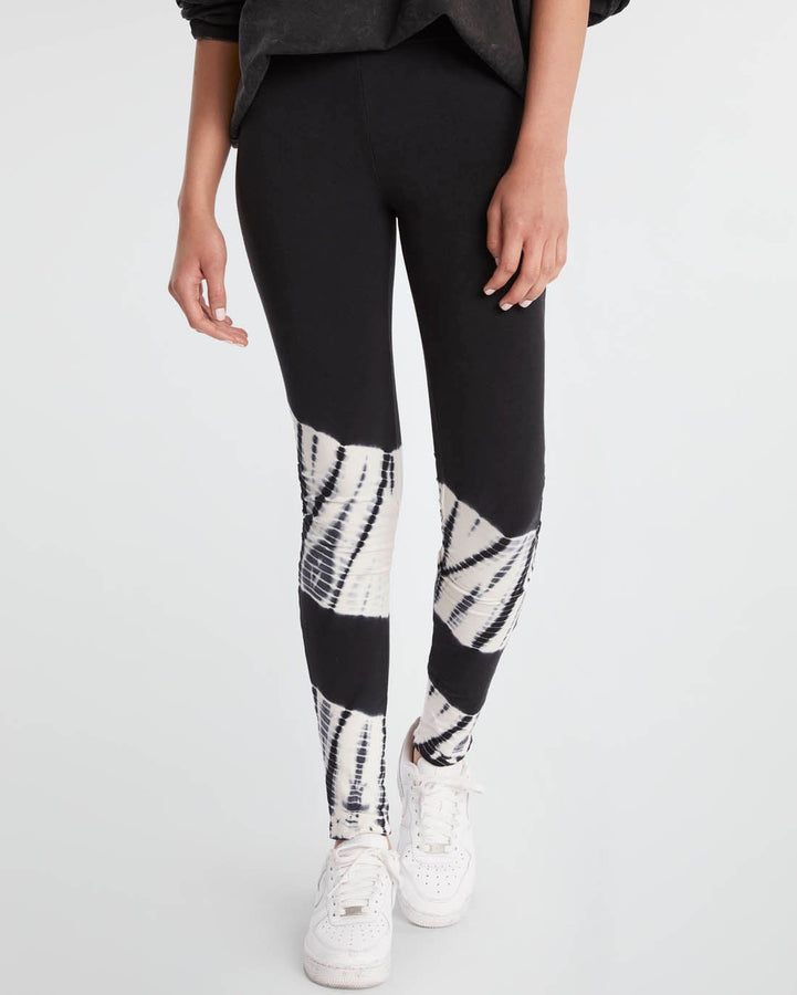 Splendid sale camo leggings