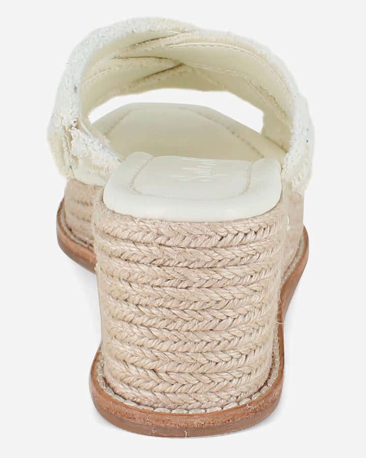 Delliny Wedge in Linen | Splendid