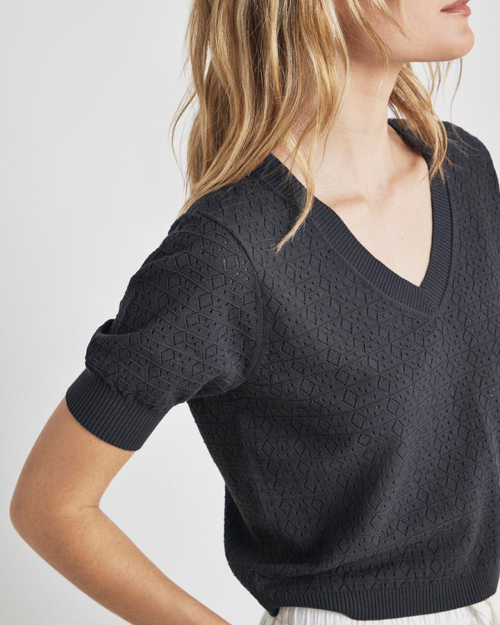 Short sleeve v neck sweater store