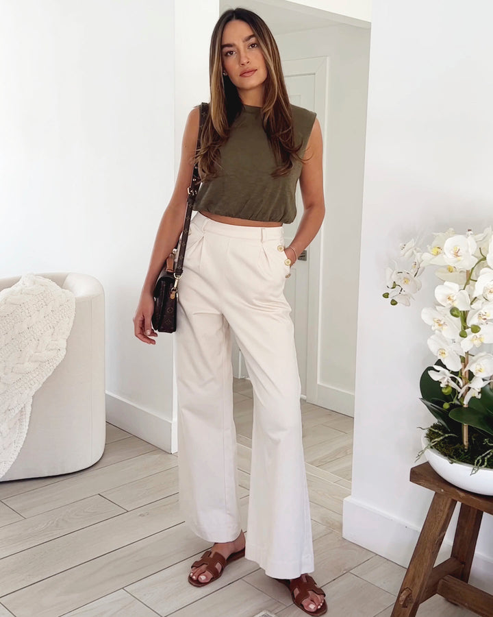 7 Creative Ways on How to Wear High Waisted Sailor Pants  Ladies high  waisted trousers, High waisted pants outfit, Formal pants women